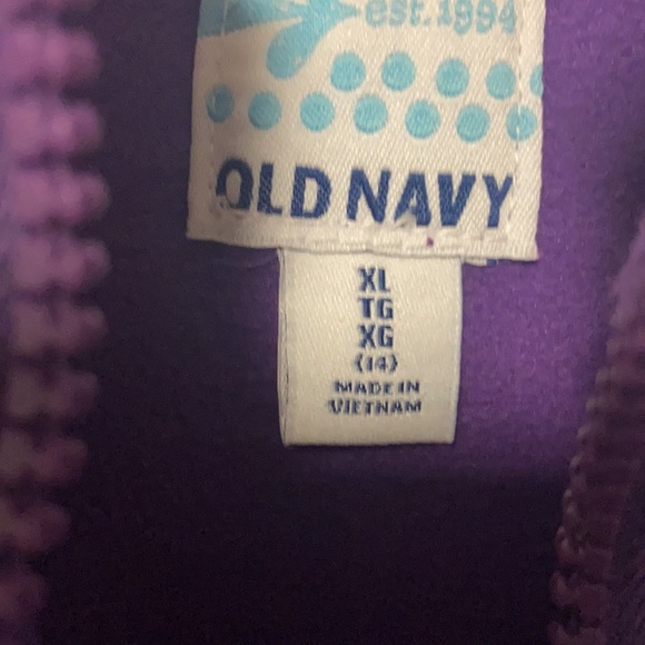 Old Navy Purple Down Vest Girls sz XL 16 nwot - Picture 2 of 3